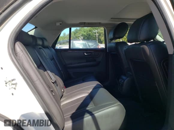 ✅ 2011 Cadillac DTS Premium Collection • VIN: 1G6KH5E68BU122700 • Lot: 71135325. Listed on Copart with 92,333 mi. Free auction sales archive from the USA and detailed vehicle history report at DreamBid. Image 10.