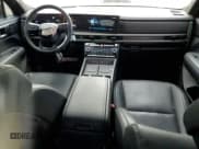 ✅ 2025 Hyundai Santa Fe Calligraphy • VIN: 5NMP54GL3SH074006 • Lot: 53456215. Listed on Copart with 15,527 mi. Free auction sales archive from the USA and detailed vehicle history report at DreamBid. Image 8.