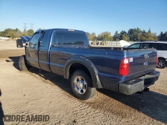 ✅ 2015 Ford F-250 XLT • VIN: 1FT7X2A61FEC81391 • Лот: 90063585. Опубликован ранее на Copart с пробегом Не указан. Бесплатный доступ к архиву аукционных продаж из США и подробный отчёт об истории автомобиля на DreamBid. Изображение 2.