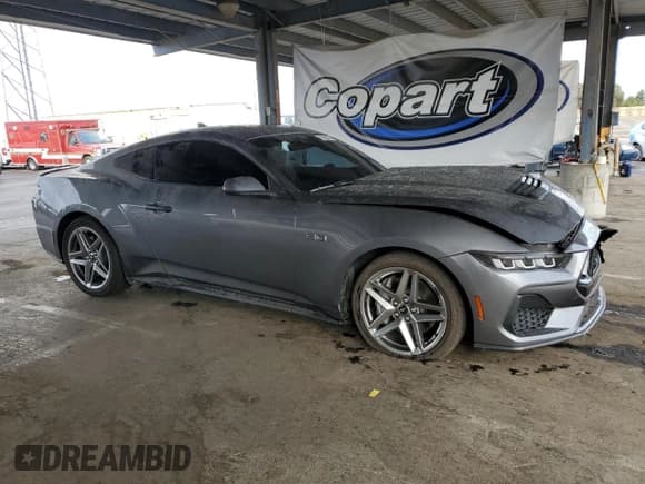 ✅ 2024 Ford Mustang GT Premium • VIN: 1FA6P8CF9R5420074 • Lot: 71825315. Listed on Copart with 18,345 mi. Free auction sales archive from the USA and detailed vehicle history report at DreamBid. Image 4.