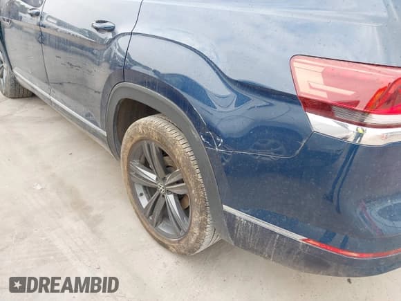 ✅ 2022 Volkswagen Atlas SEL R-Line • VIN: 1V2AR2CA6NC505619 • Лот: 41962271. Опубликован ранее на IAAI с пробегом 30 513 миль. Бесплатный доступ к архиву аукционных продаж из США и подробный отчёт об истории автомобиля на DreamBid. Изображение 20.