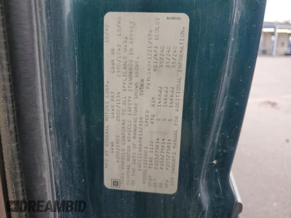 ✅ 1993 Chevrolet S-10 X96 • VIN: 1GCCS14R6P8132536 • Lot: 80137614. Wystawiony na Copart z przebiegiem 311 636 mil. Bezpłatny archiwum sprzedaży aukcyjnych z USA i szczegółowy raport historii pojazdu na DreamBid. Zdjęcie 12.