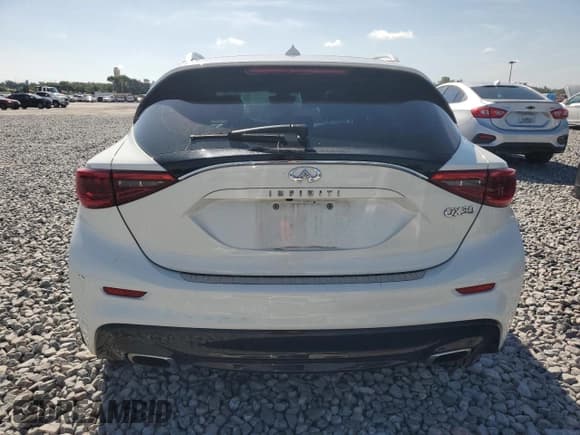 ✅ 2018 Infiniti QX30 Premium • VIN: SJKCH5CP2JA004989 • Lot: 65634625. Listed on Copart with 112,873 mi. Free auction sales archive from the USA and detailed vehicle history report at DreamBid. Image 6.