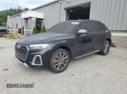 ✅ 2022 Audi SQ5 Premium Plus • VIN: WA1B4AFY2N2092122 • Лот: 66394155. Опубликован ранее на Copart с пробегом 25 888 миль. Бесплатный доступ к архиву аукционных продаж из США и подробный отчёт об истории автомобиля на DreamBid. Изображение 1.