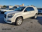 ✅ 2015 GMC Acadia SLE • VIN: 1GKKRNED7FJ331897 • Лот: 85009385. Опубликован ранее на Copart с пробегом 78 551 миль. Бесплатный доступ к архиву аукционных продаж из США и подробный отчёт об истории автомобиля на DreamBid. Изображение 1.