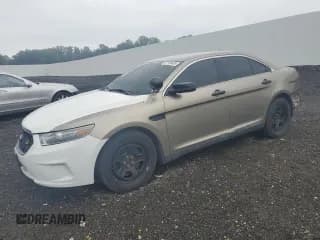 ✅ 2013 Ford Police Interceptor • VIN: 1FAHP2MK9DG230337 • Lot: 67124405. Wystawiony na Copart z przebiegiem 138 045 mil. Bezpłatny archiwum sprzedaży aukcyjnych z USA i szczegółowy raport historii pojazdu na DreamBid. Zdjęcie 1.