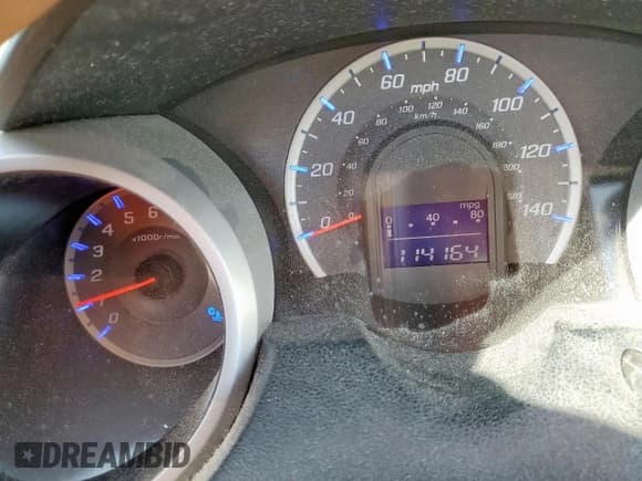 ✅ 2013 Honda Fit • VIN: JHMGE8H3XDC074414 • Lot: 91128755. Wystawiony na Copart z przebiegiem 114 164 mil. Bezpłatny archiwum sprzedaży aukcyjnych z USA i szczegółowy raport historii pojazdu na DreamBid. Zdjęcie 9.