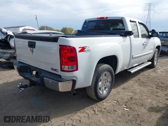 ✅ 2012 GMC Sierra 1500 SLT • VIN: 1GTR2WE74CZ277602 • Лот: 43557128. Опубликован ранее на IAAI с пробегом 219 533 миль. Бесплатный доступ к архиву аукционных продаж из США и подробный отчёт об истории автомобиля на DreamBid. Изображение 4.