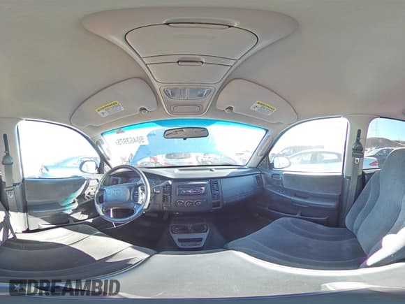 ✅ 2001 Dodge Dakota Sport • VIN: 1B7GG2AN71S112316 • Lot: 50463975. Wystawiony na Copart z przebiegiem 216 413 mil. Bezpłatny archiwum sprzedaży aukcyjnych z USA i szczegółowy raport historii pojazdu na DreamBid. Zdjęcie 13.