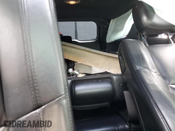 ✅ 2017 Dodge Durango GT • VIN: 1C4RDJDG4HC606386 • Lot: 82080745. Wystawiony na Copart z przebiegiem Nie podano. Bezpłatny archiwum sprzedaży aukcyjnych z USA i szczegółowy raport historii pojazdu na DreamBid. Zdjęcie 10.