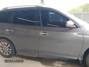 ✅ 2015 Nissan Pathfinder S • VIN: 5N1AR2MN8FC719737 • Lot: 42467205. Listed on IAAI with 195,894 mi. Free auction sales archive from the USA and detailed vehicle history report at DreamBid. Image 13.