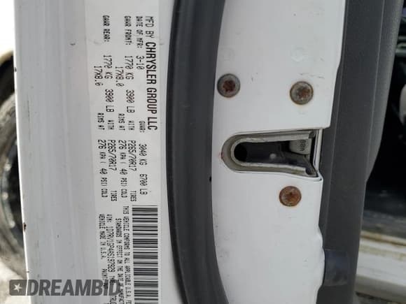 ✅ 2010 Dodge 1500 SLT • VIN: 1D7RV1GP4AS197929 • Lot: 55014225. Wystawiony na Copart z przebiegiem 207 596 mil. Bezpłatny archiwum sprzedaży aukcyjnych z USA i szczegółowy raport historii pojazdu na DreamBid. Zdjęcie 12.