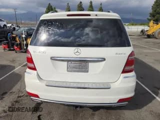 ✅ 2011 Mercedes-Benz GL 450 • VIN: 4JGBF7BE6BA691911 • Лот: 86095705. Опубликован ранее на Copart с пробегом Не указан. Бесплатный доступ к архиву аукционных продаж из США и подробный отчёт об истории автомобиля на DreamBid. Изображение 6.