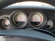 ✅ 2009 Dodge Challenger R/T • VIN: 2B3LJ54T69H621135 • Lot: 42821975. Wystawiony na Copart z przebiegiem 100 427 mil. Bezpłatny archiwum sprzedaży aukcyjnych z USA i szczegółowy raport historii pojazdu na DreamBid. Zdjęcie 9.