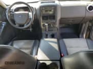 ✅ 2008 Ford Explorer Sport Trac Limited • VIN: 1FMEU538X8UA21933 • Lot: 84295075. Listed on Copart with 225,774 mi. Free auction sales archive from the USA and detailed vehicle history report at DreamBid. Image 8.