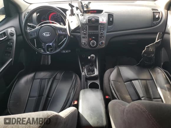 ✅ 2013 Kia Forte SX • VIN: KNAFW5A38D5726094 • Lot: 91390575. Listed on Copart with 140,633 mi. Free auction sales archive from the USA and detailed vehicle history report at DreamBid. Image 8.