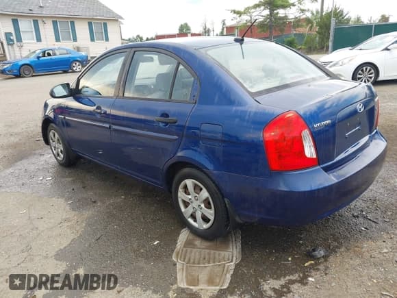 ✅ 2009 Hyundai Accent Auto GLS • VIN: KMHCN46C09U355940 • Лот: 42693292. Опубликован ранее на IAAI с пробегом 119 496 миль. Бесплатный доступ к архиву аукционных продаж из США и подробный отчёт об истории автомобиля на DreamBid. Изображение 3.