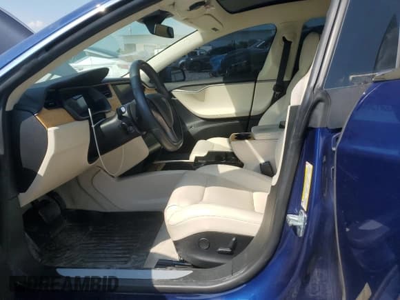 ✅ 2018 Tesla Model S 75D • VIN: 5YJSA1E25JF295847 • Лот: 80678595. Опубликован ранее на Copart с пробегом 48 621 миль. Бесплатный доступ к архиву аукционных продаж из США и подробный отчёт об истории автомобиля на DreamBid. Изображение 7.