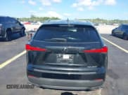 ✅ 2018 Lexus NX 300 • VIN: JTJYARBZ6J2095084 • Lot: 42868400. Wystawiony na IAAI z przebiegiem 156 560 mil. Bezpłatny archiwum sprzedaży aukcyjnych z USA i szczegółowy raport historii pojazdu na DreamBid. Zdjęcie 17.