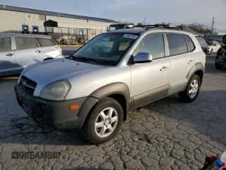 2005 Hyundai Tucson GLS z VIN KM8JN72DX5U166794, wystawiony jako Copart lot #78937104 z przebiegiem 154 505 mil mil oraz Czysty tytuł • Clean title. Historia ofert i sprzedaży dostępna na DreamBid. Obrazek 1.
