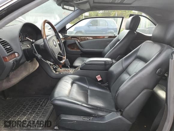 ✅ 1999 Mercedes-Benz CL • VIN: WDBGA76G7XA413240 • Lot: 65551785. Listed on Copart with 118,156 mi. Free auction sales archive from the USA and detailed vehicle history report at DreamBid. Image 7.