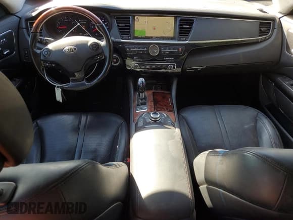 ✅ 2015 Kia K900 Luxury • VIN: KNALW4D42F6022259 • Lot: 81095235. Listed on Copart with 83,703 mi. Free auction sales archive from the USA and detailed vehicle history report at DreamBid. Image 8.