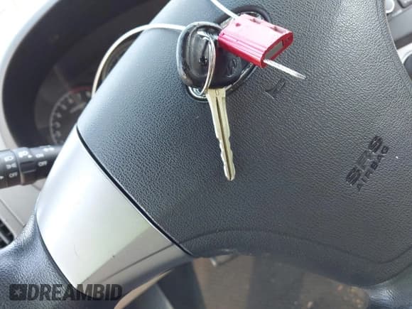 ✅ 2010 Hyundai Elantra SE • VIN: KMHDU4AD8AU854061 • Lot: 43454990. Listed on IAAI with 61,960 mi. Free auction sales archive from the USA and detailed vehicle history report at DreamBid. Image 11.