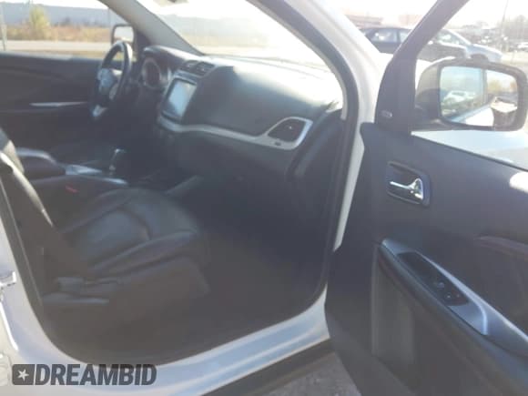 ✅ 2017 Dodge Journey GT • VIN: 3C4PDDEG7HT565246 • Лот: 43621015. Опубликован ранее на IAAI с пробегом 179 643 миль. Бесплатный доступ к архиву аукционных продаж из США и подробный отчёт об истории автомобиля на DreamBid. Изображение 5.