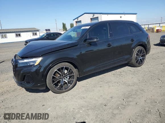 ✅ 2025 Audi Q7 Prestige • VIN: WA1VVBF73SD022927 • Lot: 81100275. Listed on Copart with 9,065 mi. Free auction sales archive from the USA and detailed vehicle history report at DreamBid. Image 1.