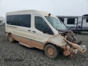 ✅ 2023 Ford Transit Passenger XL • VIN: 1FBAX2C83PKB04126 • Lot: 47767505. Wystawiony na Copart z przebiegiem 5 758 mil. Bezpłatny archiwum sprzedaży aukcyjnych z USA i szczegółowy raport historii pojazdu na DreamBid. Zdjęcie 4.