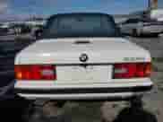1991 BMW 3 Series z VIN WBABB2318MEC26069, wystawiony jako Copart lot #42630475 z przebiegiem 202 634 mil mil oraz Szkoda całkowita • Salvage title. Historia ofert i sprzedaży dostępna na DreamBid. Obrazek 6.