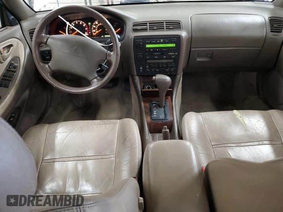 ✅ 1996 Lexus ES 300 • VIN: JT8BF12G0T0146411 • Lot: 78548454. Listed on Copart with 160,299 mi. Free auction sales archive from the USA and detailed vehicle history report at DreamBid. Image 8.