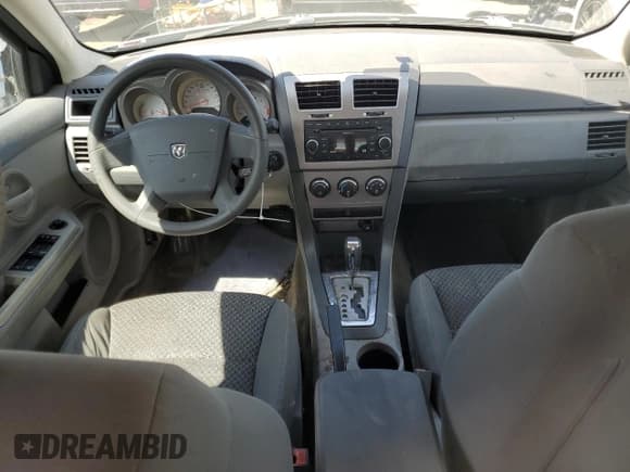 ✅ 2008 Dodge Avenger SE • VIN: 1B3LC46K58N175803 • Лот: 68654084. Опубликован ранее на Copart с пробегом 190 041 миль. Бесплатный доступ к архиву аукционных продаж из США и подробный отчёт об истории автомобиля на DreamBid. Изображение 8.