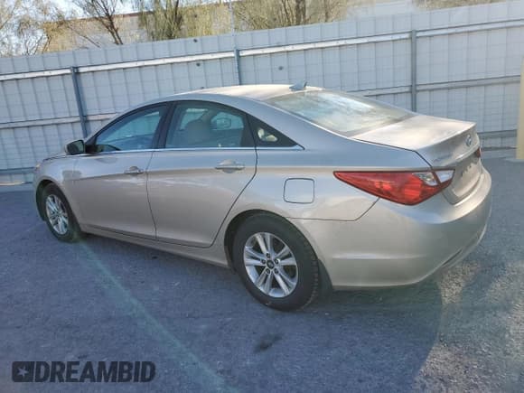✅ 2011 Hyundai Sonata GLS • VIN: 5NPEB4ACXBH169710 • Lot: 79670013. Listed on Copart with 265,523 mi. Free auction sales archive from the USA and detailed vehicle history report at DreamBid. Image 2.