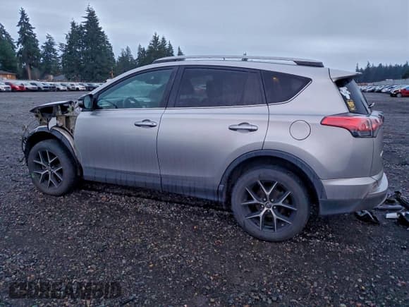 ✅ 2017 Toyota RAV4 SE • VIN: 2T3JFREV3HW618173 • Lot: 94369095. Wystawiony na Copart z przebiegiem 110 249 mil. Bezpłatny archiwum sprzedaży aukcyjnych z USA i szczegółowy raport historii pojazdu na DreamBid. Zdjęcie 2.