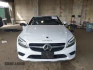 ✅ 2022 Mercedes-Benz C 300 • VIN: W1KWK8EB6NG112674 • Lot: 41773696. Wystawiony na IAAI z przebiegiem 26 242 mil. Bezpłatny archiwum sprzedaży aukcyjnych z USA i szczegółowy raport historii pojazdu na DreamBid. Zdjęcie 13.