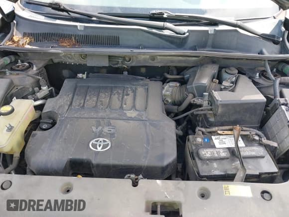 ✅ 2009 Toyota RAV4 • VIN: 2T3BK33V09W012685 • Lot: 42980438. Listed on IAAI with 230,000 mi. Free auction sales archive from the USA and detailed vehicle history report at DreamBid. Image 10.