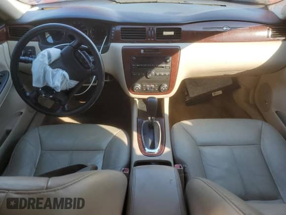 ✅ 2010 Chevrolet Impala LTZ • VIN: 2G1WC5EM9A1181544 • Lot: 82516915. Listed on Copart with Not provided. Free auction sales archive from the USA and detailed vehicle history report at DreamBid. Image 8.