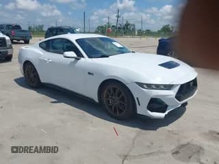 ✅ 2024 Ford Mustang GT • VIN: 1FA6P8CF9R5417093 • Lot: 42407255. Listed on IAAI with 22,128 mi. Free auction sales archive from the USA and detailed vehicle history report at DreamBid. Image 1.