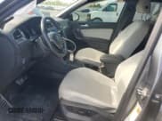 ✅ 2020 Volkswagen Tiguan SE • VIN: 3VV3B7AX5LM147672 • Lot: 84268475. Wystawiony na Copart z przebiegiem 93 198 mil. Bezpłatny archiwum sprzedaży aukcyjnych z USA i szczegółowy raport historii pojazdu na DreamBid. Zdjęcie 7.