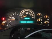 ✅ 2003 Chevrolet Silverado 2500HD LS • VIN: 1GCHC29U33E123116 • Лот: 77034944. Опубликован ранее на Copart с пробегом 225 233 миль. Бесплатный доступ к архиву аукционных продаж из США и подробный отчёт об истории автомобиля на DreamBid. Изображение 9.