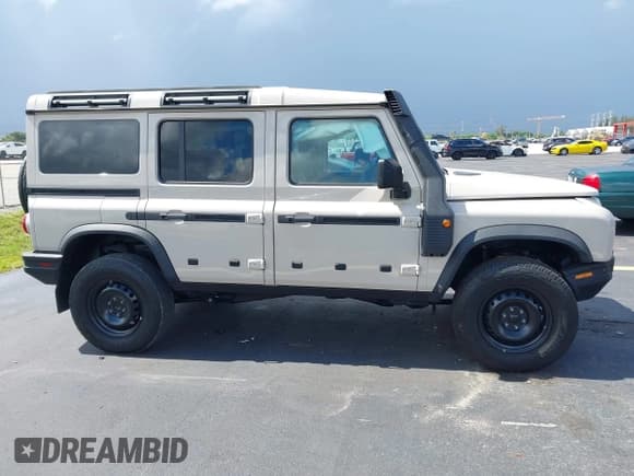 ✅ 2024 Ineos Grenadier • VIN: SC6GM1CA3RF014290 • Lot: 42597332. Listed on IAAI with 11,569 mi. Free auction sales archive from the USA and detailed vehicle history report at DreamBid. Image 13.