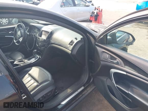 ✅ 2015 Buick Regal Premium I • VIN: 2G4GN5EX4F9120591 • Lot: 43077445. Wystawiony na IAAI z przebiegiem 198 345 mil. Bezpłatny archiwum sprzedaży aukcyjnych z USA i szczegółowy raport historii pojazdu na DreamBid. Zdjęcie 5.