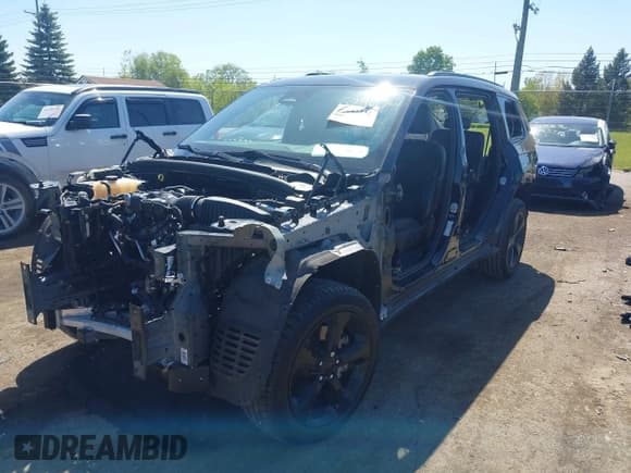 ✅ 2022 Jeep Grand Cherokee Altitude • VIN: 1C4RJJAG0N8529074 • Lot: 42242145. Listed on IAAI with Not provided. Free auction sales archive from the USA and detailed vehicle history report at DreamBid. Image 6.