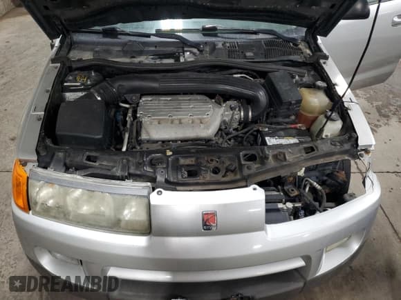 ✅ 2004 Saturn VUE V6 • VIN: 5GZCZ63494S813866 • Lot: 51283855. Wystawiony na Copart z przebiegiem 219 435 mil. Bezpłatny archiwum sprzedaży aukcyjnych z USA i szczegółowy raport historii pojazdu na DreamBid. Zdjęcie 12.