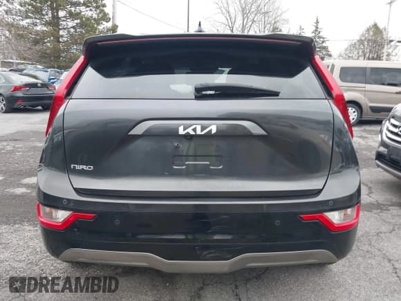 ✅ 2023 Kia Niro Wind • VIN: KNDCR3L15P5015051 • Лот: 43800553. Опубликован ранее на IAAI с пробегом 181 879 миль. Бесплатный доступ к архиву аукционных продаж из США и подробный отчёт об истории автомобиля на DreamBid. Изображение 16.