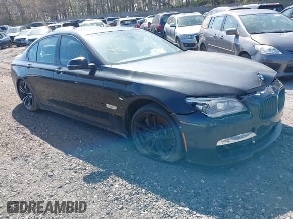 ✅ 2015 BMW 7 Series 750i xDrive • VIN: WBAYB6C57FD965802 • Lot: 40588698. Listed on IAAI with Not provided. Free auction sales archive from the USA and detailed vehicle history report at DreamBid. Image 1.