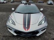 ✅ 2024 Chevrolet Corvette 2LT • VIN: 1G1YB2D48R5100264 • Lot: 92782875. Wystawiony na Copart z przebiegiem 811 mil. Bezpłatny archiwum sprzedaży aukcyjnych z USA i szczegółowy raport historii pojazdu na DreamBid. Zdjęcie 5.