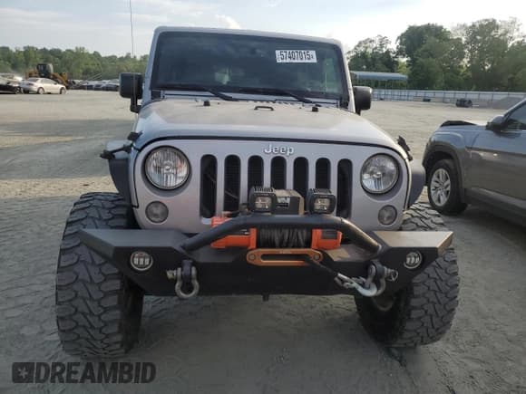 ✅ 2016 Jeep Wrangler Unlimited Sport • VIN: 1C4BJWDG2GL185774 • Lot: 57407015. Listed on Copart with 124,568 mi. Free auction sales archive from the USA and detailed vehicle history report at DreamBid. Image 5.
