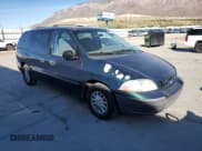 ✅ 2000 Ford Windstar LX • VIN: 2FMZA5141YBA01991 • Lot: 90044275. Wystawiony na Copart z przebiegiem 102 129 mil. Bezpłatny archiwum sprzedaży aukcyjnych z USA i szczegółowy raport historii pojazdu na DreamBid. Zdjęcie 4.